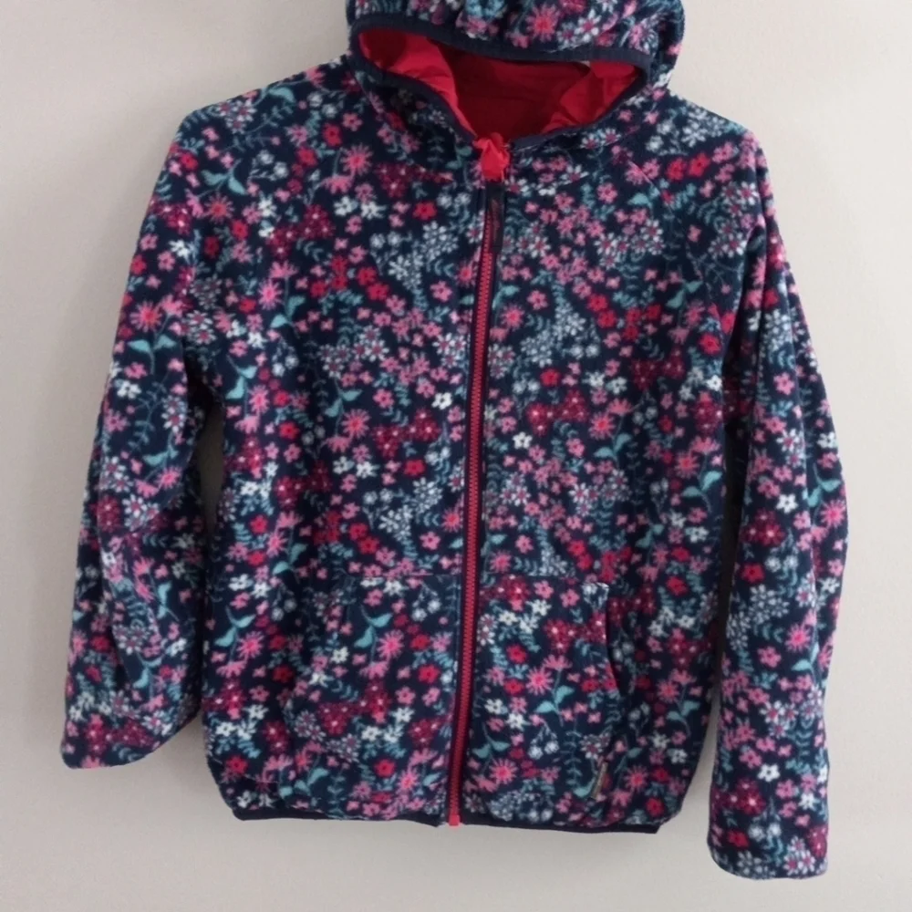 EDDIE BAUER HOODED REVERSIBLE PUFFY/FURRY FLEECE JACKET Youth size 10/12